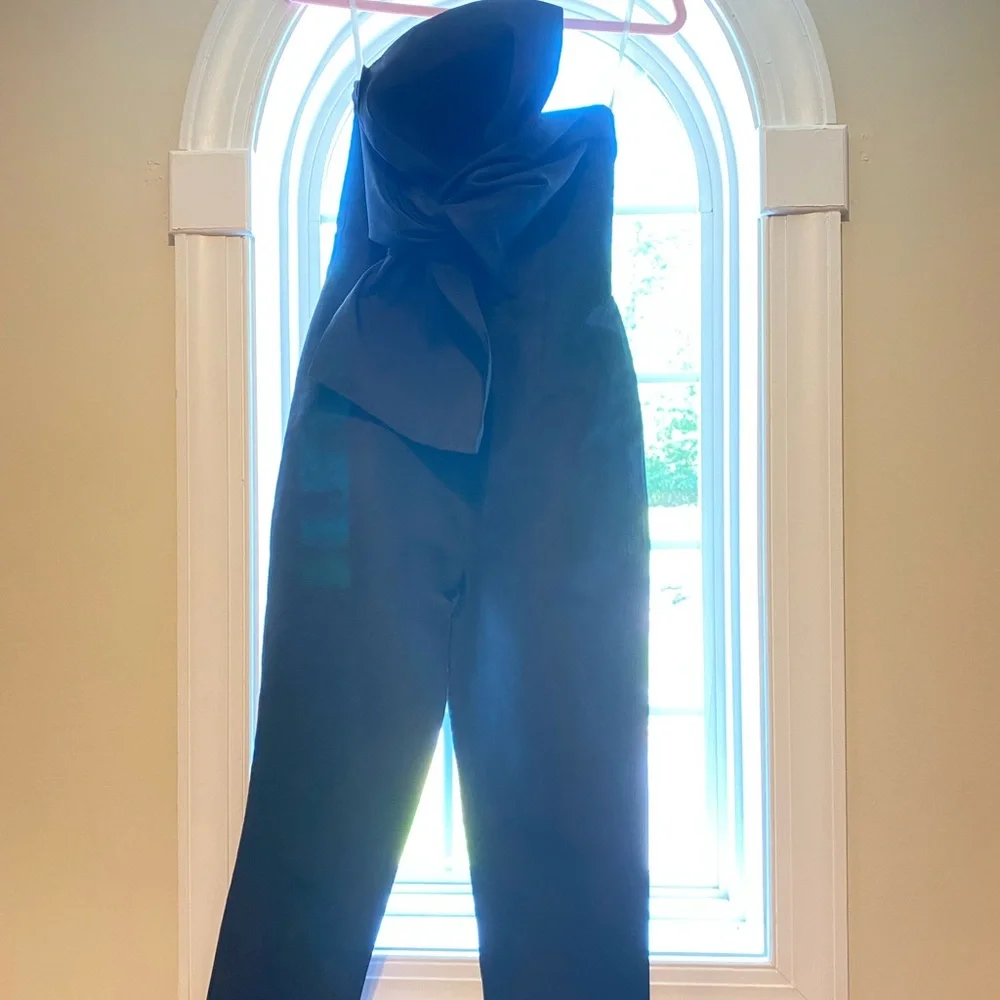 Alexia Maria Silk Faille Twisted Bow Jumpsuit. Size 4. Retail $706 - Picture 4 of 12